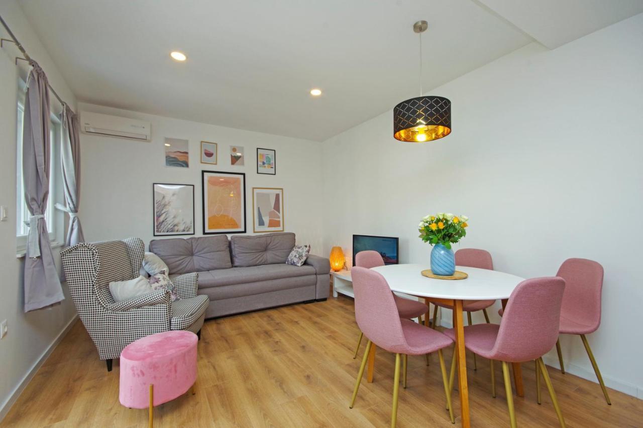 Luny Apartment Makarska