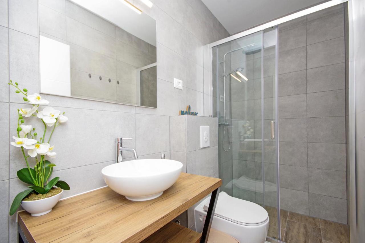 Apartment Luny